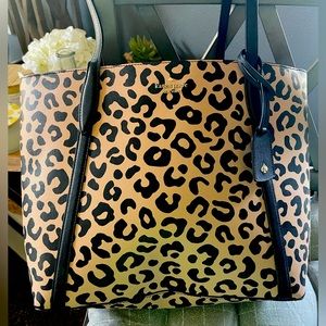 Kate Spade cheetah print tote 👜